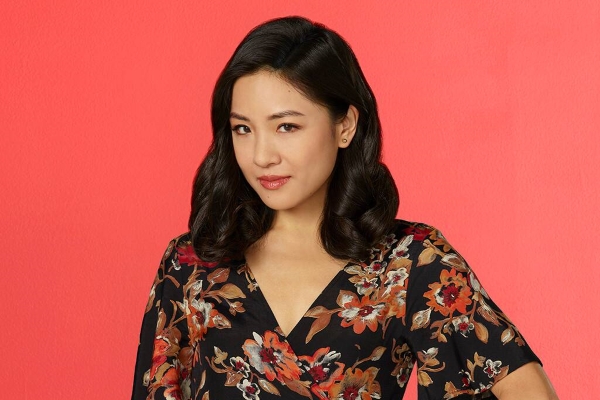 Sao phim “Con nhà siêu giàu châu Á” xin lỗi sau khi bị chỉ trích