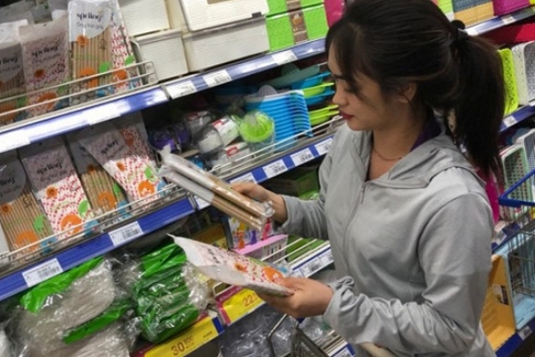 Siêu thị đầu tiên ngưng kinh doanh ống hút nhựa