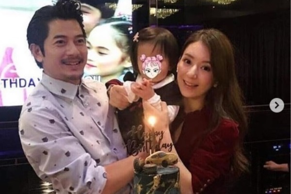 Thiên vương Quách Phú Thành đón công chúa thứ 2