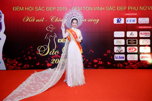 Thái Ngọc Thanh – nữ ca sĩ, doanh nhân duyên dáng