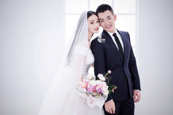 Tình địch của Phạm Băng Băng bí mật sinh con gái đầu lòng