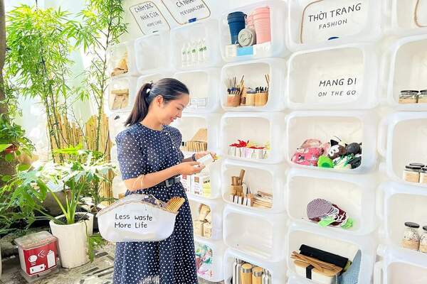 Tạp hóa xanh tạo việc làm trên tinh thần vì cộng đồng