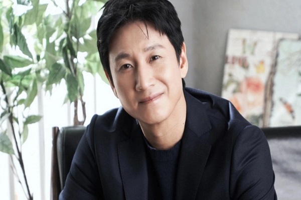 Lee Sun Kyun – ‘Ảnh đế’ nổi tiếng của điện ảnh Hàn Quốc đã qua đời trong xe hơi