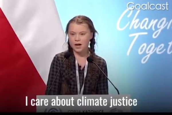 Nữ sinh 16 tuổi gây chấn động Liên Hiệp Quốc được đề cử giải Nobel Hòa bình