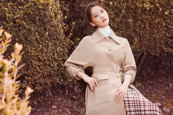 Thanh lịch như mùa thu của Yoona Lim