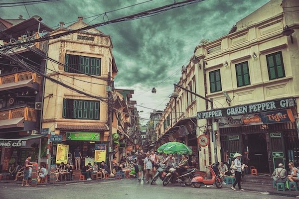 Tạ Hiện với Bùi Viện khác nhau như thế nào?