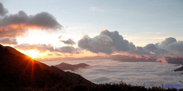 Trekking Tà Chì Nhù để săn đại dương mây