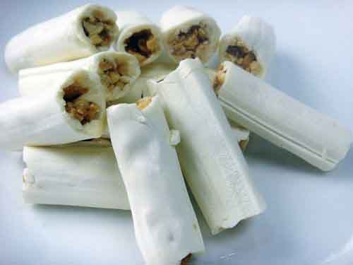 Hấp dẫn cách làm món kẹo kéo tuổi thơ