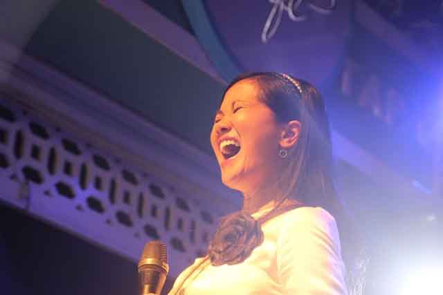 Tưởng nhớ Trịnh Công Sơn: Người Sài Gòn thổn thức cùng Hồng Nhung