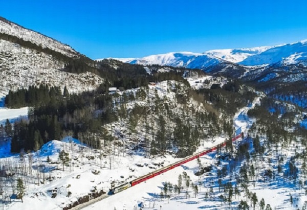 Những chuyến đi đường sắt đáng kinh ngạc nhất thế giới (kì 2)