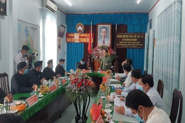 Bà con Phật giáo Hòa Hảo đóng góp gần 210 tỉ đồng xây dựng nhiều mô hình cho cộng đồng