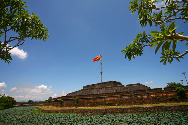 Vẻ đẹp mùa thu xứ Huế