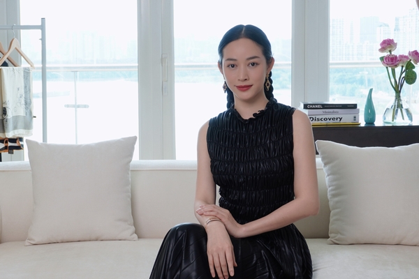 Mai Thanh Hà hé lộ bí quyết phối đồ tối giản, mang cảm hứng Á Đông 