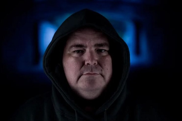 Kỹ sư bị sa thải tiết lộ bí mật về chatbot AI của Google