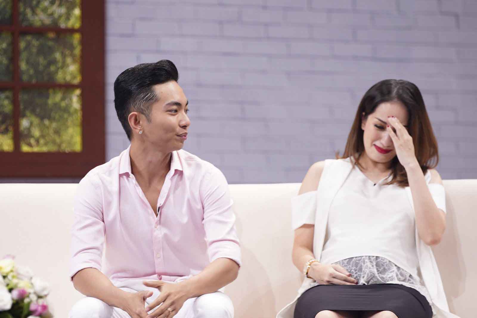 Khánh Thi buồn bã chuyện tình cảm, cuối cùng Phan Hiển cũng lên tiếng