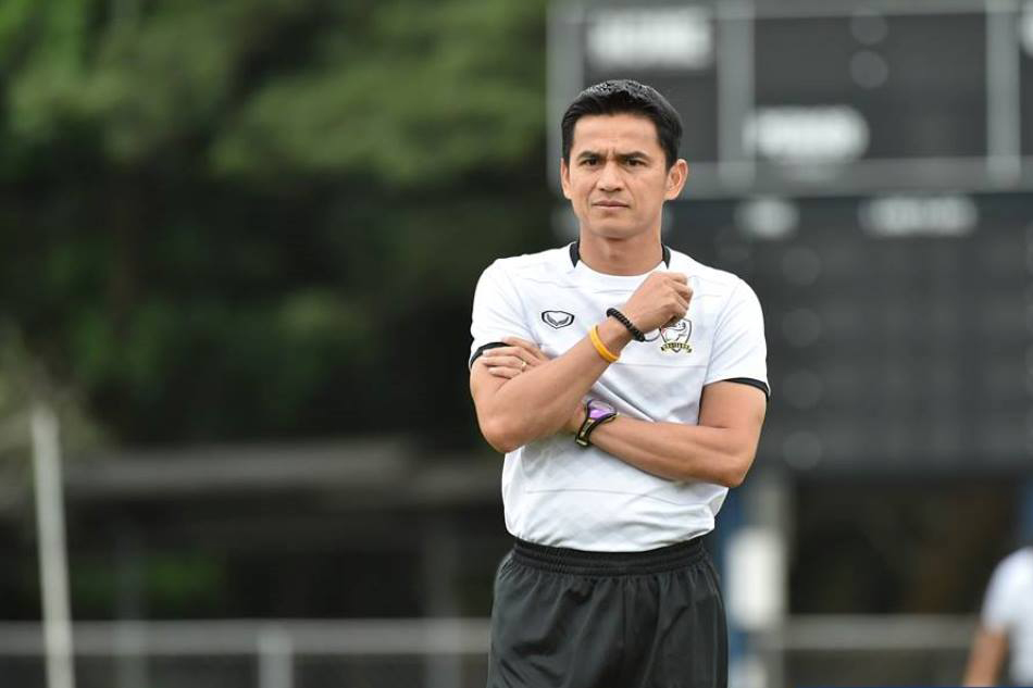 Kiatisak nói gì về sức mạnh của tuyển Việt Nam tại AFF 2018