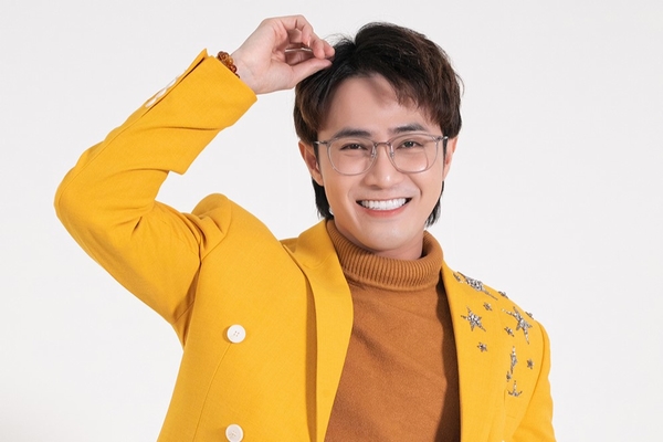 Huỳnh Lập: ‘Tôi từng bị buộc thôi học vì mải mê chạy show’