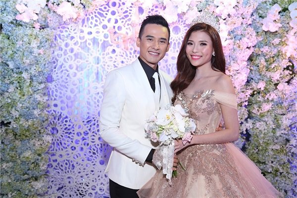 Cặp “tiên đồng ngọc nữ” của showbiz Việt