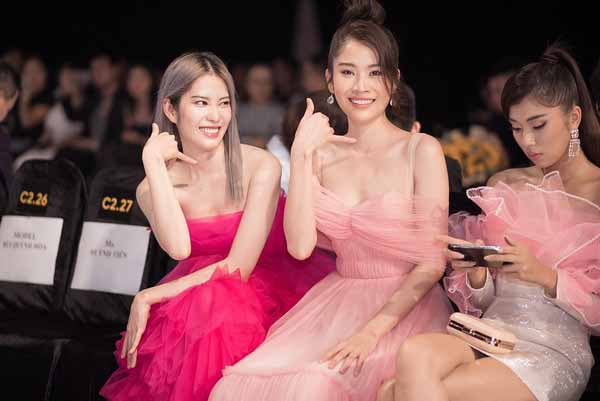 Nam Em, Nam Anh nhìn chẳng còn giống nhau