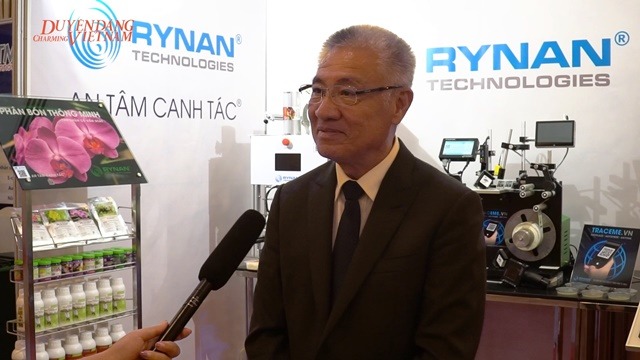 VIDEO: TS Nguyễn Thanh Mỹ giới thiệu ứng dụng công nghệ 4.0 mô hình tôm sạch từ ao nuôi đến bàn ăn