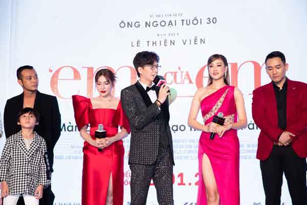 Ngô Kiến Huy nói về vai diễn giả gái: ‘Đó là một cảm nhận mới lạ’