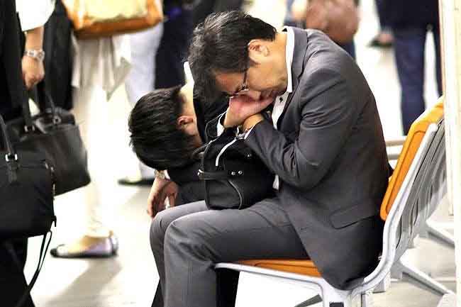 Dịch COVID-19 khiến các vụ tự tử ở Nhật Bản tăng cao, nhiều nhất là phụ nữ