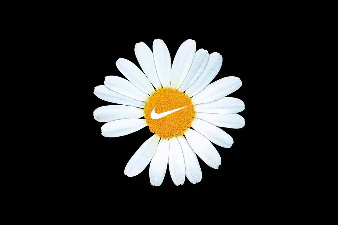 First Look At G-Dragon's PEACEMINUSONE x Nike Air Force 1 'Para?Noise' | The Sole Supplier