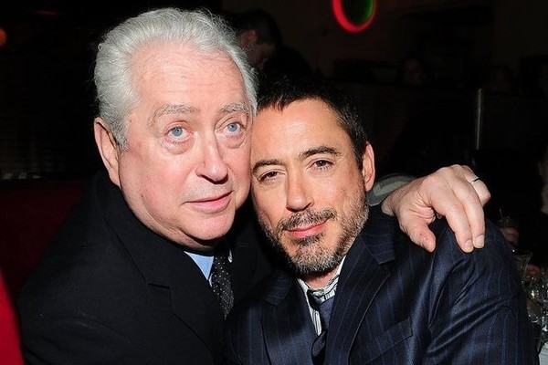 Nhà làm phim nổi tiếng Robert Downey Sr qua đời ở tuổi 85