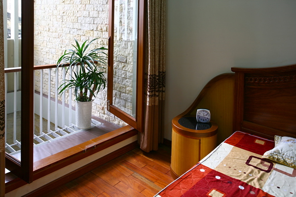 Những lưu ý cần thiết cho phòng ngủ của người già và trẻ em