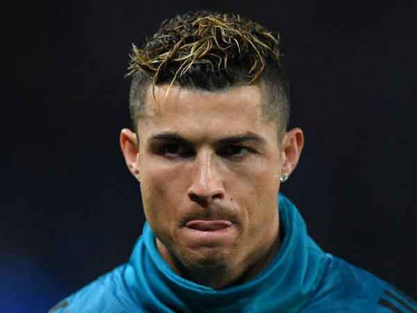 Real ‘lấp lửng’ về tương lai Ronaldo trước tin đồn mua Neymar