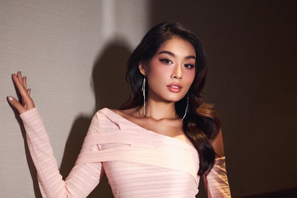 Thảo Nhi Lê rạng rỡ trong sự kiện ra mắt áo vú ‘chữa lành’