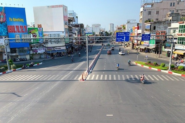 Sở Y tế TP.HCM đề xuất giãn cách xã hội toàn thành phố thêm 14 ngày