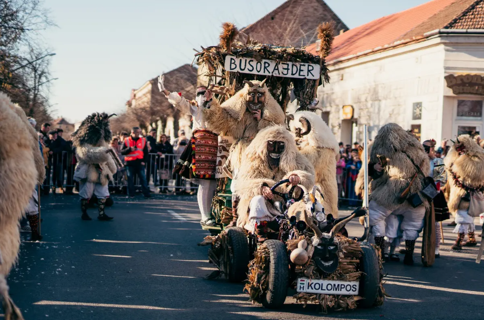 11 Lễ hội kỳ lạ và độc đáo nhất trên Thế giới