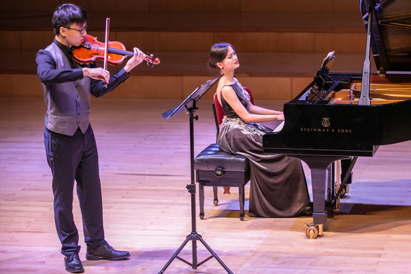 Hòa nhạc ‘Sưởi ấm’ mùa thứ tư – Chia sẻ yêu thương và những điều tử tế