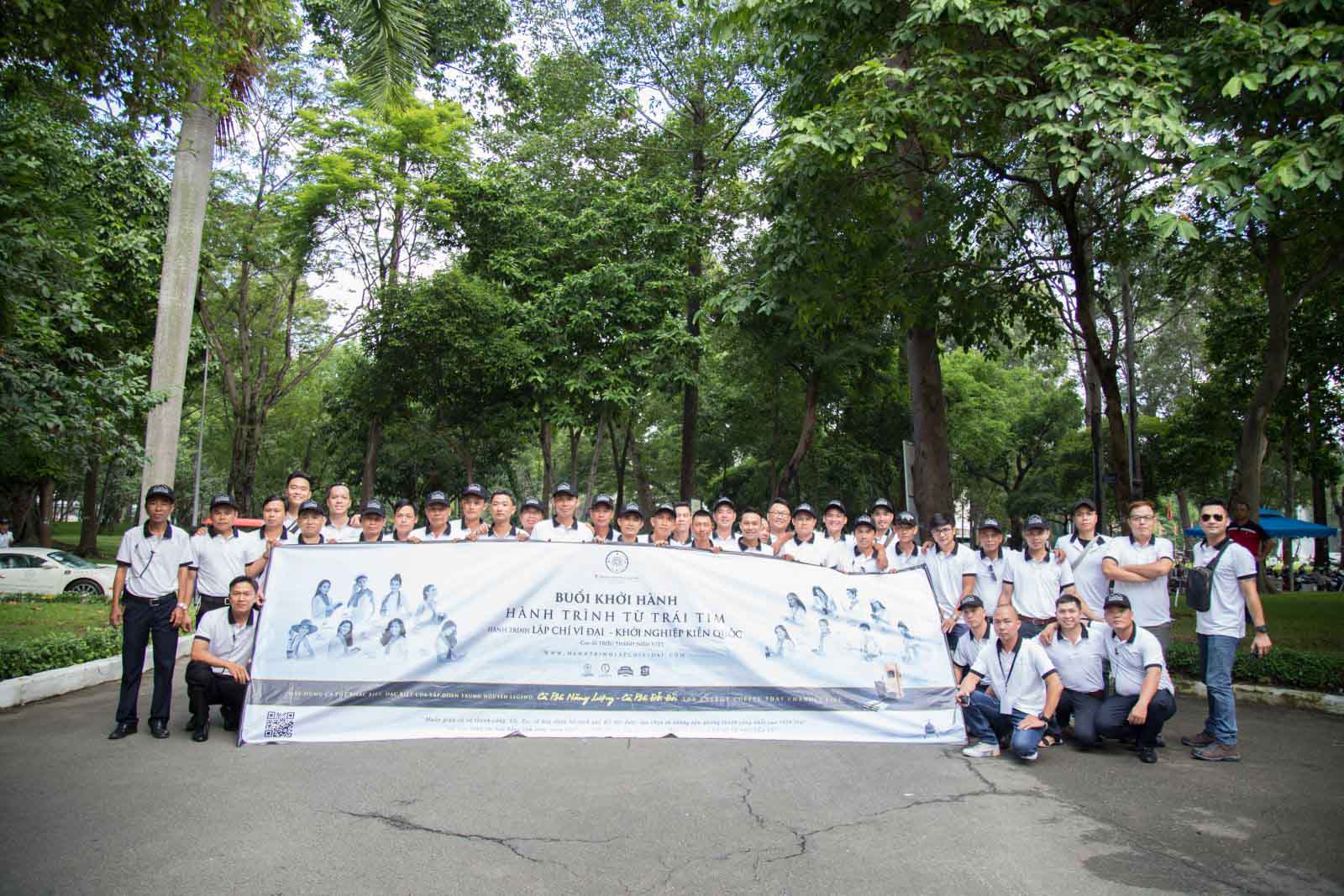 “Hành trình từ Trái tim” chính thức khởi hành đi xuyên Việt