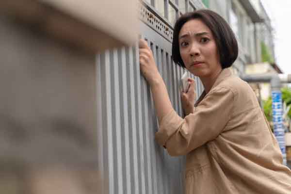 ‘Chuyện xóm tui’ thắng giải Web-drama hay nhất năm, Thu Trang nói gì?