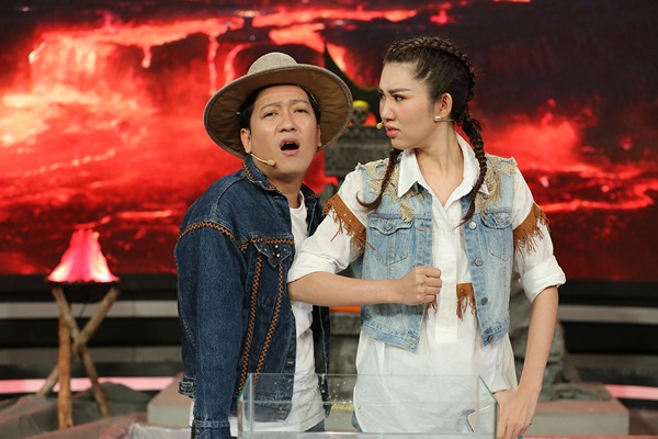 Hari Won xác nhận Thúy Ngân bỏ làm MC vì bị Trường Giang chê vô  duyên