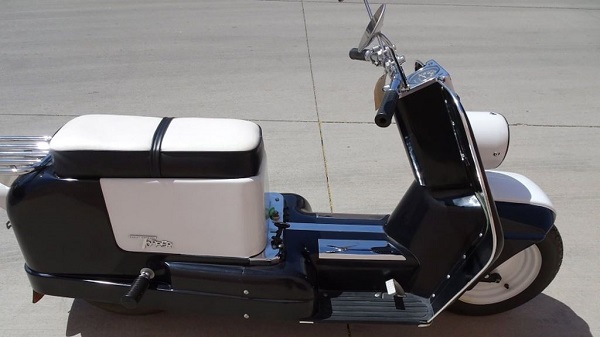 Ít ai biết được rằng Harley-Davidson từng sản xuất… xe tay ga