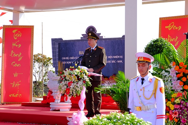 Lễ tưởng niệm các chiến sĩ hy sinh vì nhiệm vụ mở đường tại Đắk Nông