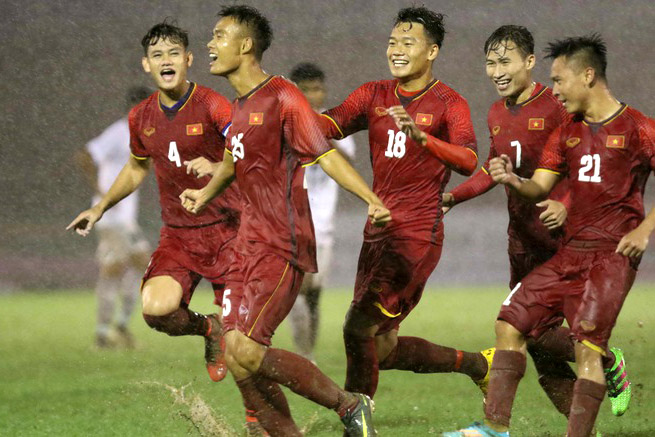 Thầy Park gọi 5 cầu thủ U.21 lên tuyển Việt Nam