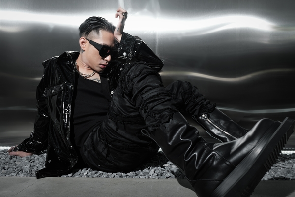 Rapper gạo cội Mr.A tái xuất, colab cùng 2 ‘idol quốc dân’