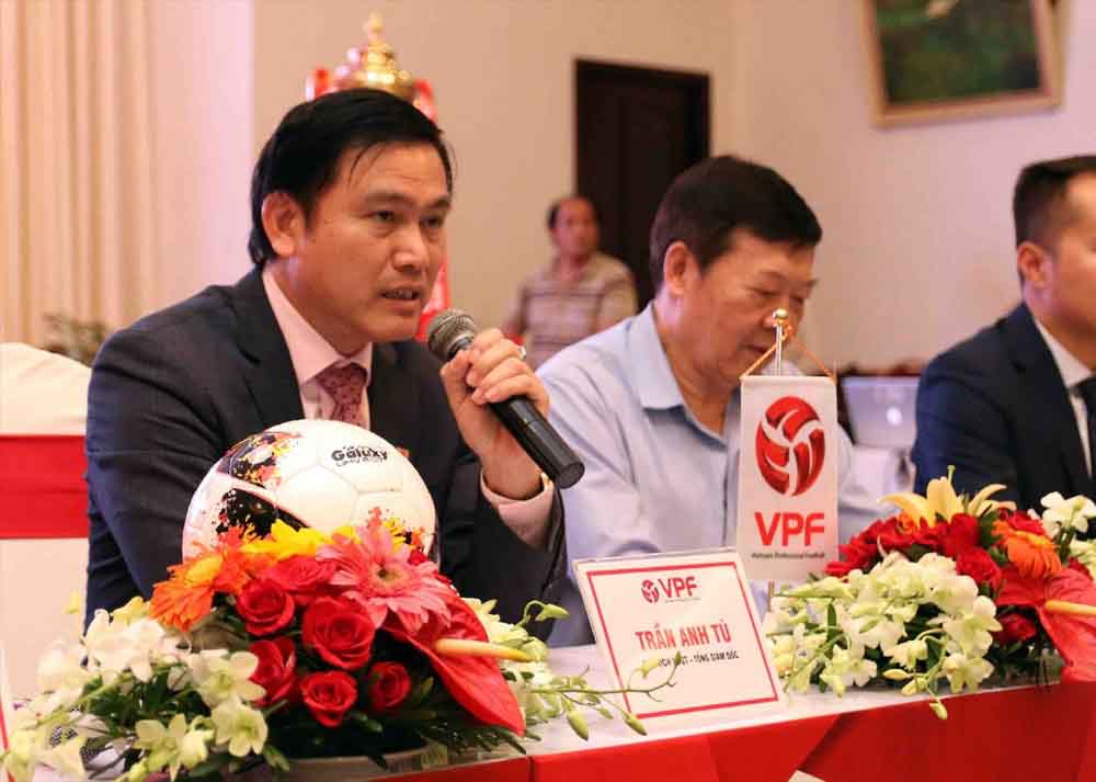 VPF “đá trách nhiệm” vụ ông Hùng “Bói cá” đe dọa Phó Ban trọng tài