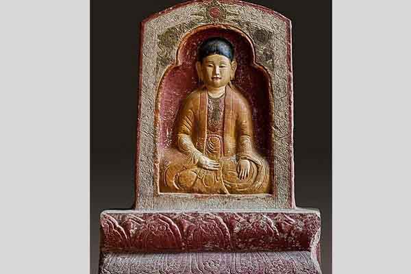 Lời giải cho bức phù điêu hoàng hậu nhà Mạc