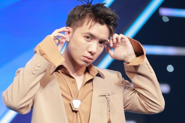 Hit trăm triệu views của Jack & K-ICM được làm mới bởi hot boy ‘Vietnam Idol 2023’