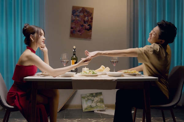 ‘Nàng thơ’ của Ngô Kiến Huy bắt tay TikToker Nguyễn Kim Cương