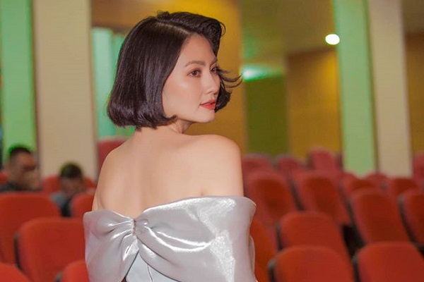 Được khen tóc ngắn trẻ trung, Ngọc Lan tiếp tục có lần xuất hiện đẹp miễn chê