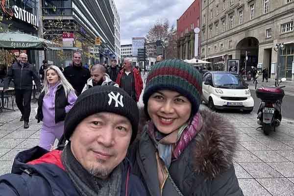 Nhạc sĩ Quốc Trung đăng ảnh khoe vợ mới, động thái của Diva Thanh Lam gây chú ý?