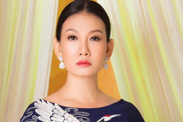 NSƯT Mỹ Uyên tuyên bố ‘có chết trên sân khấu cũng phải chết’