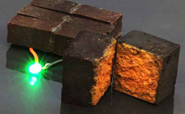 Ý tưởng biến tường nhà thành ‘cục pin thắp sáng’ căn nhà