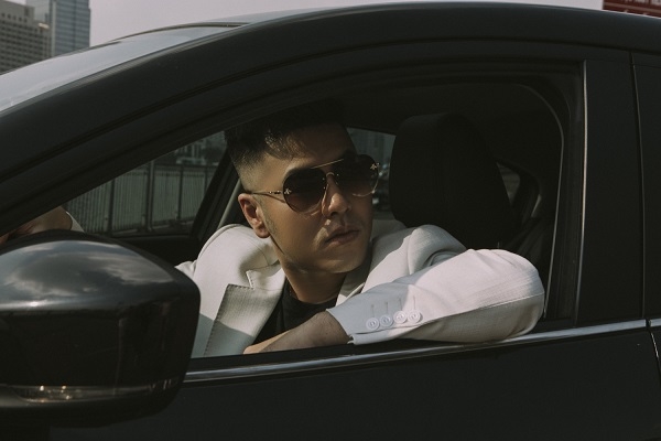 Akira Phan chính thức quay trở lại đường đua V-pop 2020